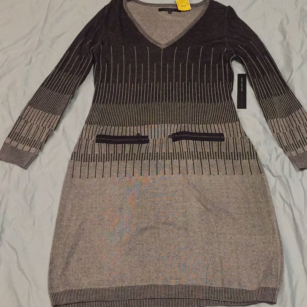 Andrew Marc Brown & Black Ombre V‑Neck Long Sleeve Sweater Dress